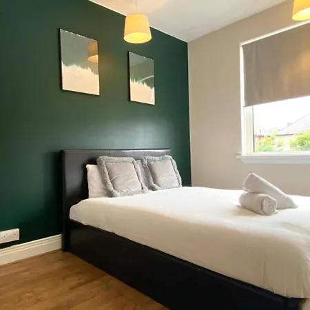 Spacious, Garden, Netflix, Near City Newcastle upon Tyne Exterior photo